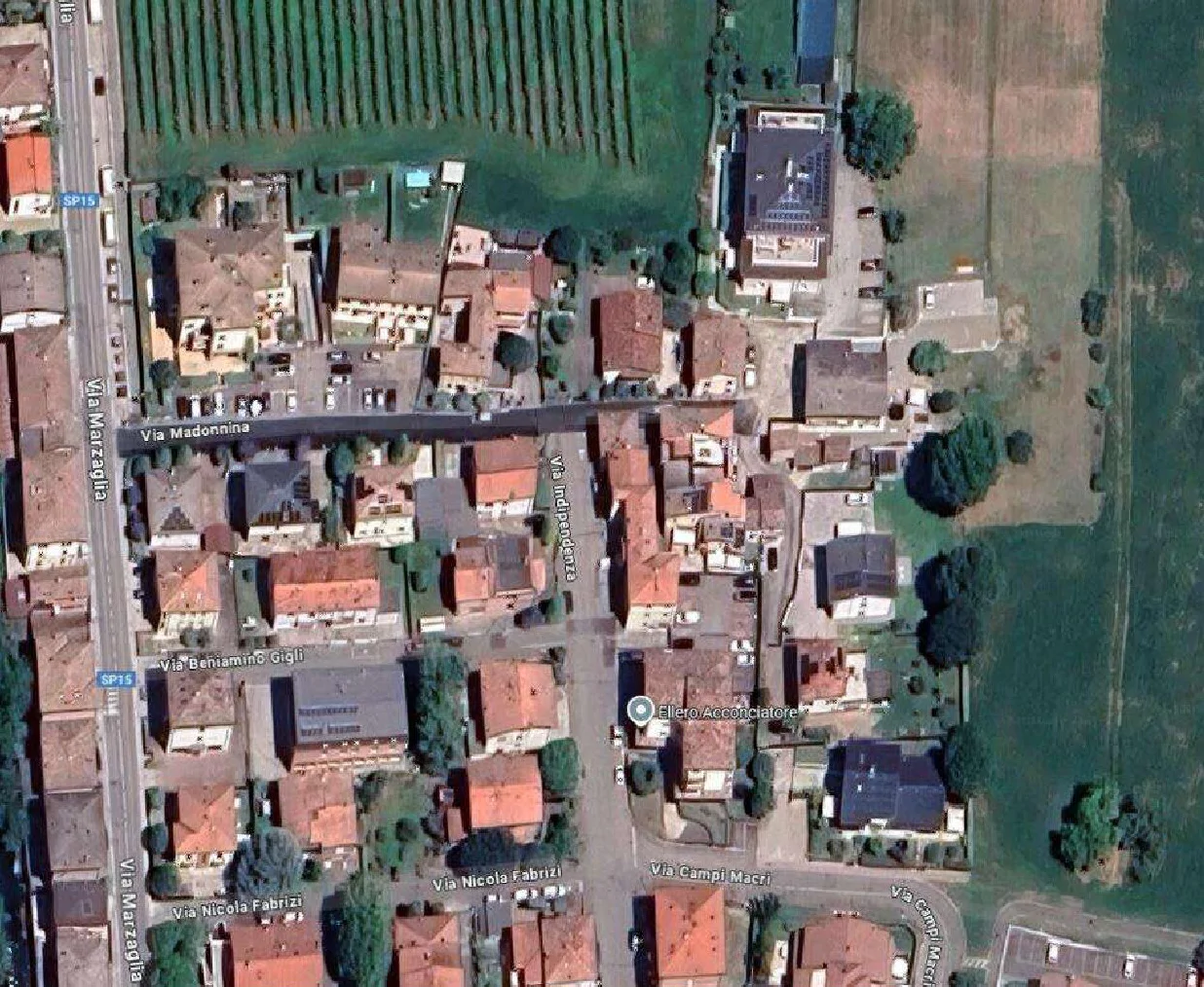 Fabbricato residenziale su tre piani in via Madonnina 10, Formigine