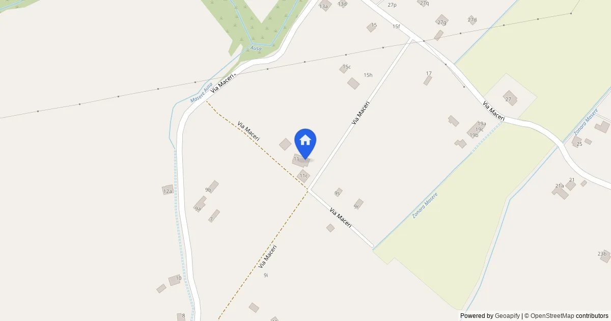 Compendio immobiliare in Via Maceri 11, Rimini