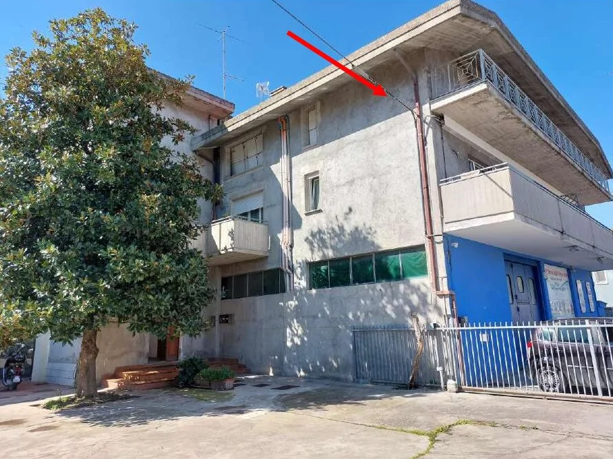 Appartamento al piano secondo in Cattolica, via Emilia Romagna 165/B