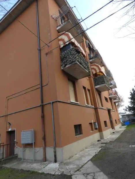 Appartamento al piano secondo con cantina a Modena Navicello