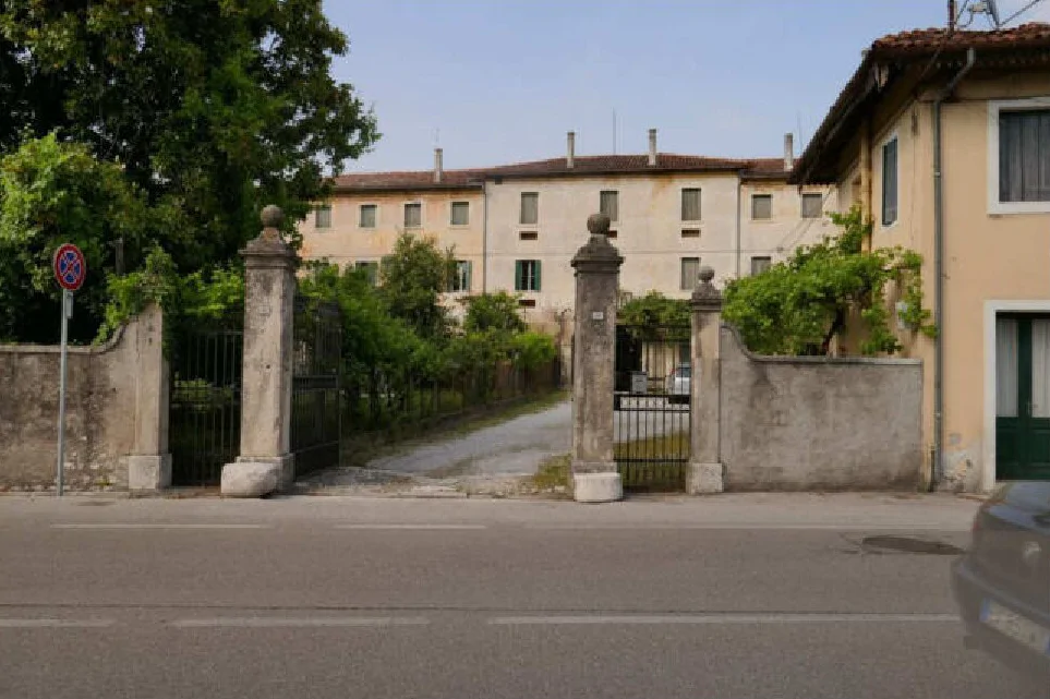 Abitazione al 1° piano in Viale Michelangelo Grigoletti 40, Fontanafredda