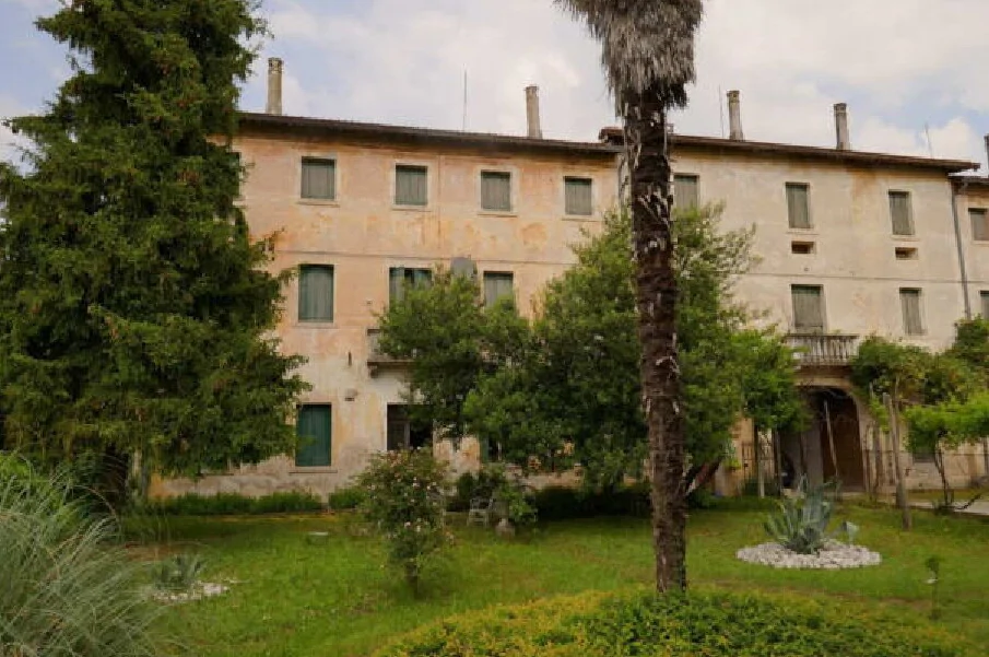 Abitazione al 1° piano in Viale Michelangelo Grigoletti 40, Fontanafredda