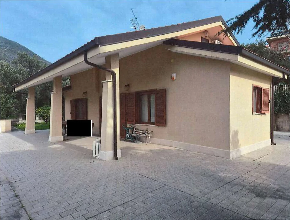 Villetta unifamiliare a Boissano, Via delle Ginestre 60