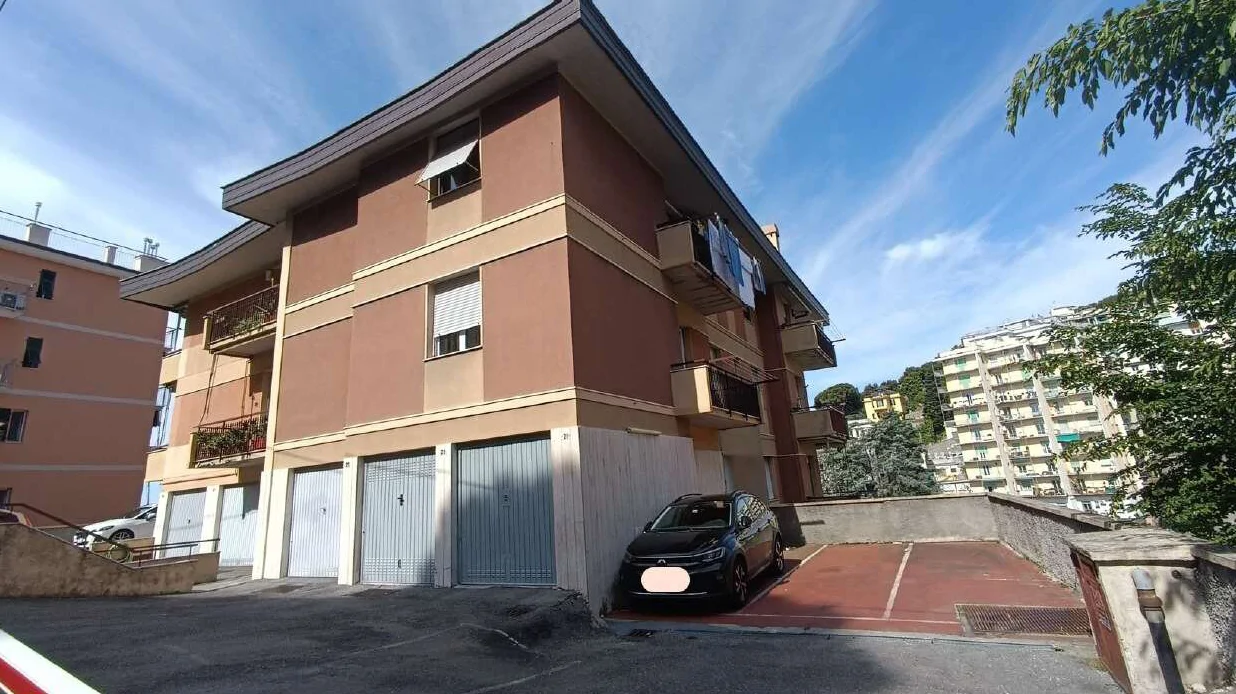 Appartamento in Genova Via del Manzasco 9