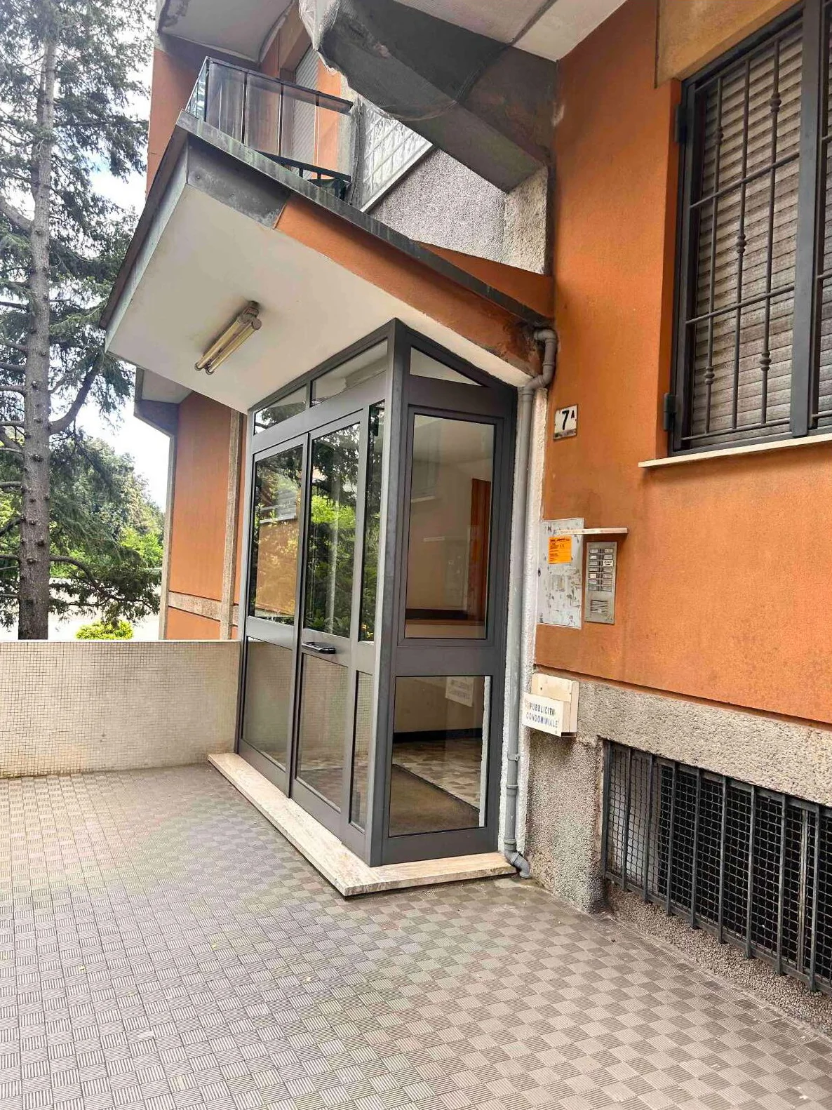 Appartamento con cantina in Genova Via Sant'Alberto 7A