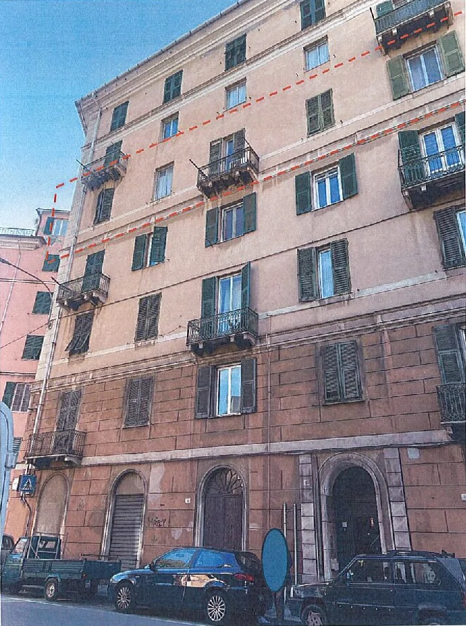 Appartamento al quarto piano con cantina in Via Pacinotti 2, Genova