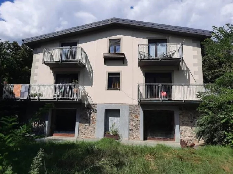 Appartamento a Castione Andevenno, Via Giovanni Bertacchi 333