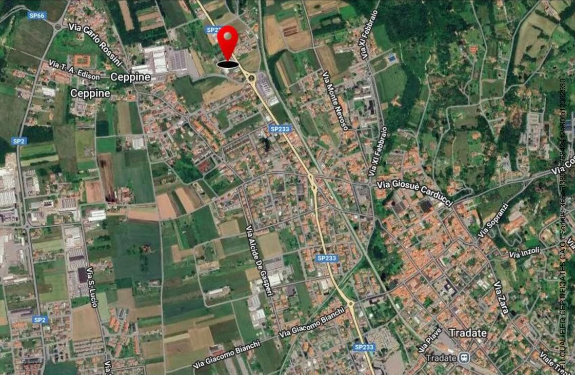 Capannone commerciale con alloggio e deposito in Tradate