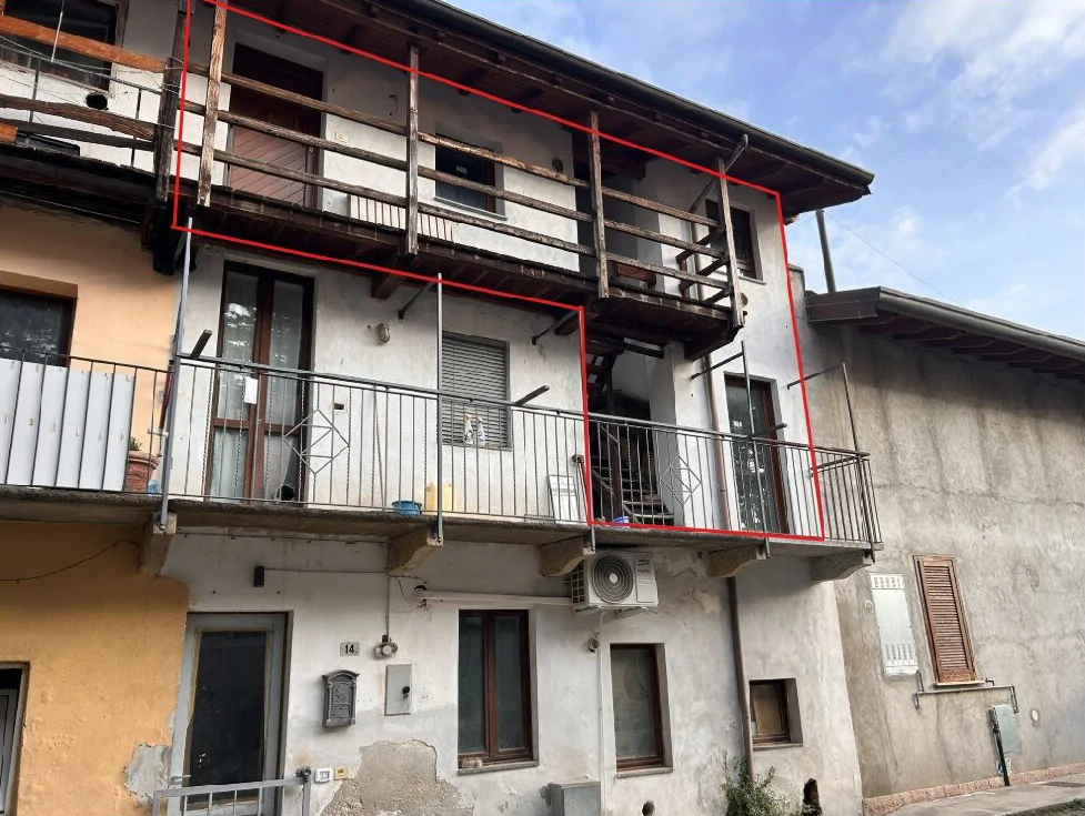 Appartamento bifamiliare in centro storico a Magnago