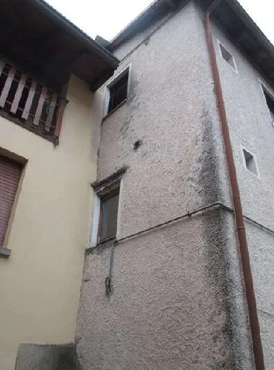Appartamento con soffitta in Via Bruco 5, Piario - 001