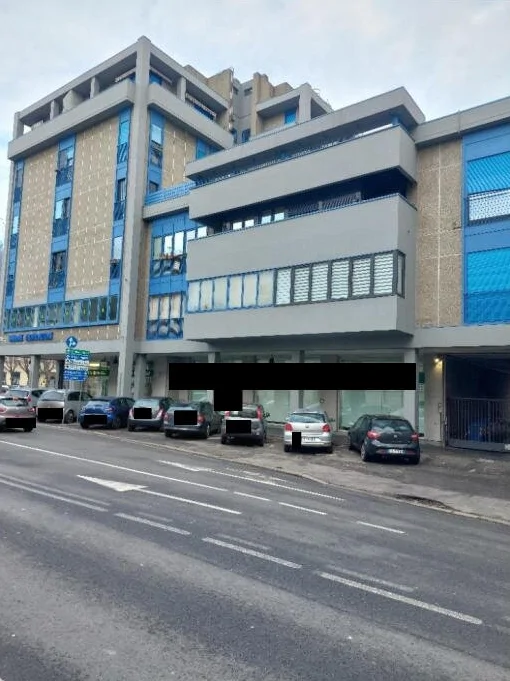 Appartamento al primo piano in Piazzale Camerlata 6, Como