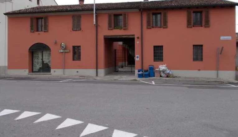 Appartamento al piano primo in Castelverde