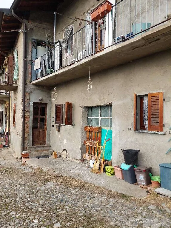 Appartamento bifamiliare a Tavernerio, Via Roma 29
