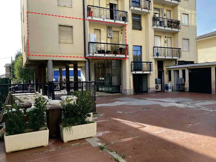 Appartamento al primo piano con cantina e ripostiglio sottotetto