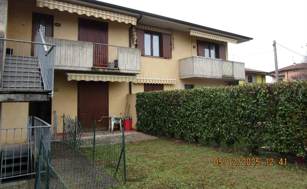 Appartamento bilocale con cantina e box a Osio Sopra