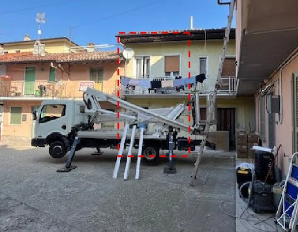 Abitazione economica in corte con rustico e orti a Pieve Porto Morone
