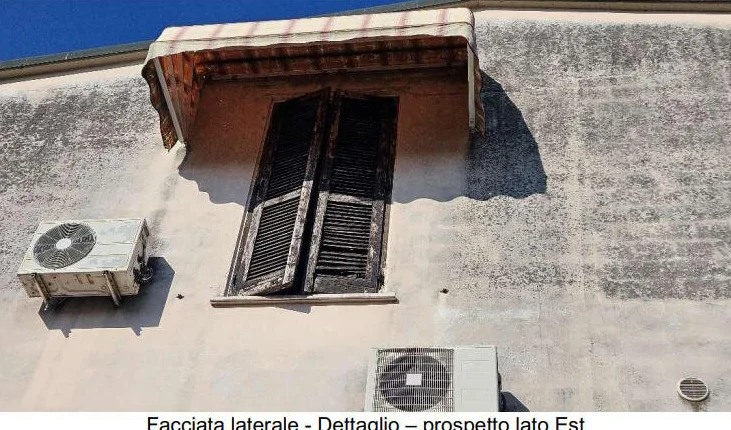 Appartamento al secondo piano con due autorimesse in Casalmaggiore