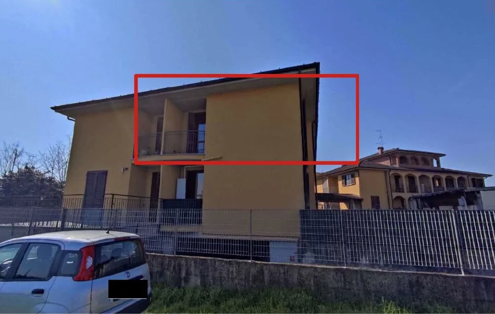 Appartamento con autorimessa e cantina a Zerbolò