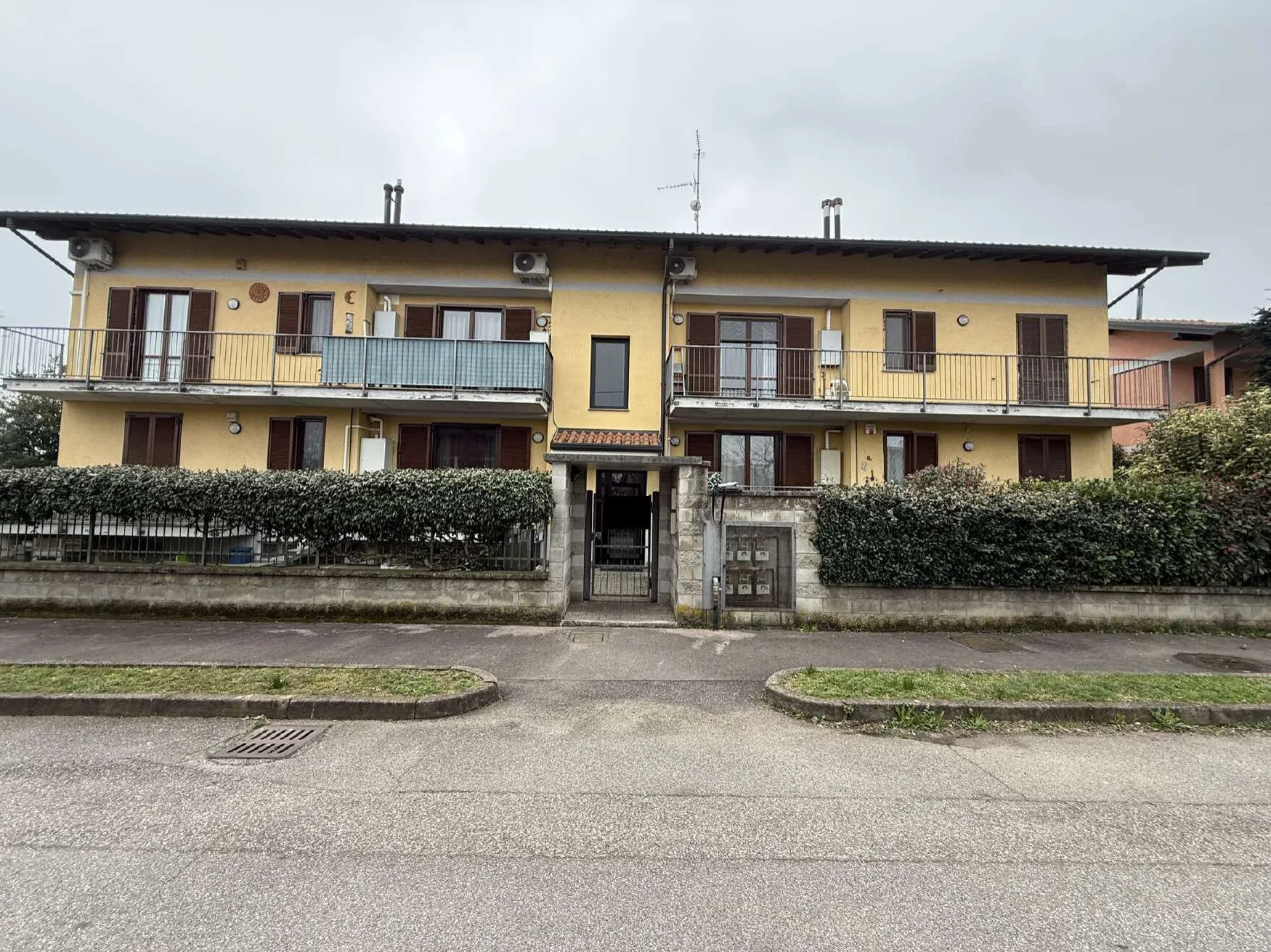 Appartamento con cantina e box a Castano Primo