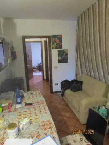 Appartamento con balcone, autorimessa e cantina a Curtatone