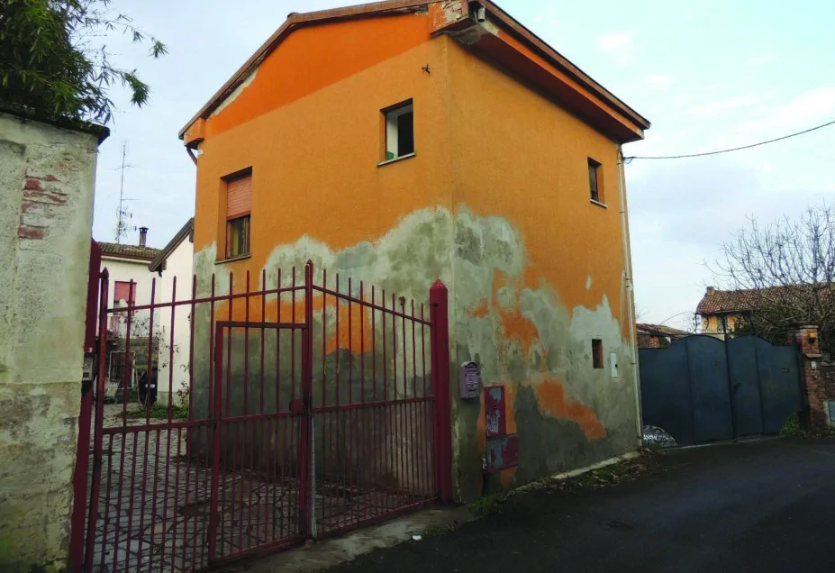 Compendio immobiliare in Mortara, Via Capitano Malabarba 3