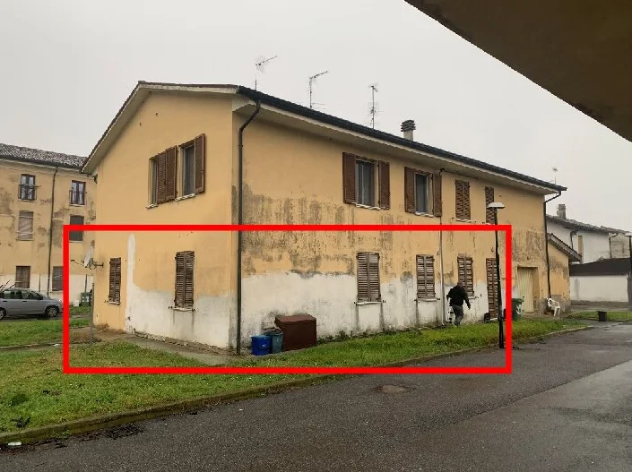 Appartamento al piano terra in piccola palazzina a Redondesco