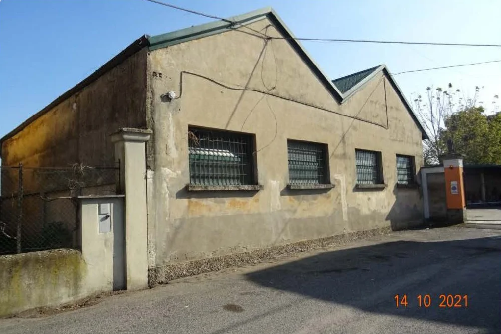 Complesso artigianale in Mede via Privata Magnani 5/7
