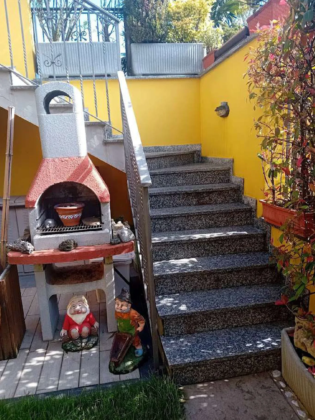 Appartamento in terratetto a Castellanza, Via Tevere 7