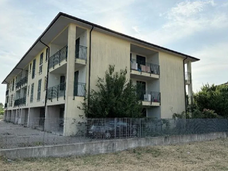 Intera palazzina residenziale in Broni, via De Gasperi 34/36