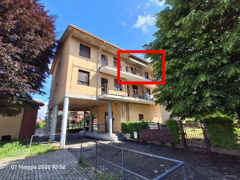 Appartamento al piano secondo con cantina in Gorla Minore