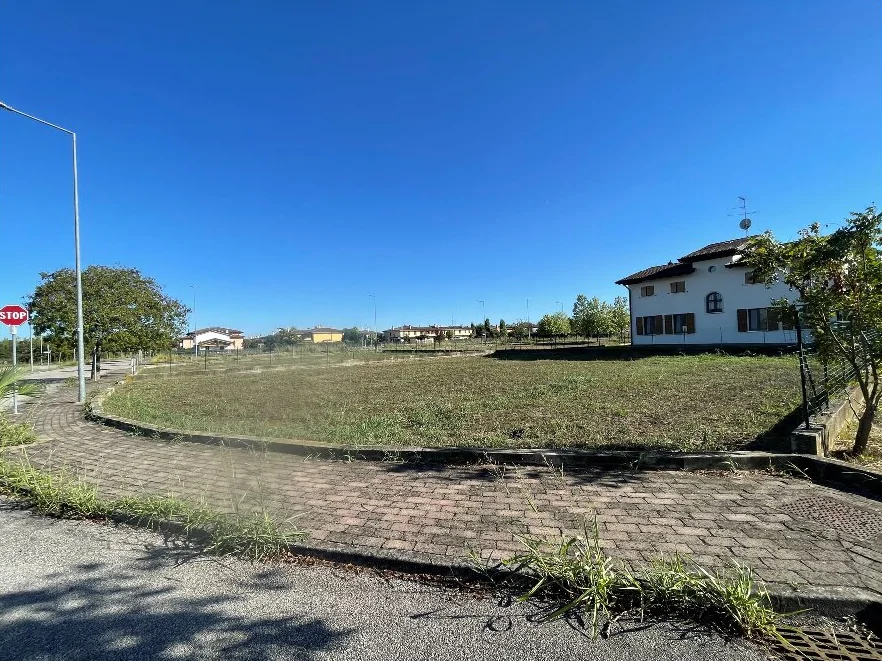Terreno edificabile 729 mq in via E. T. Moneta, Curtatone - 003