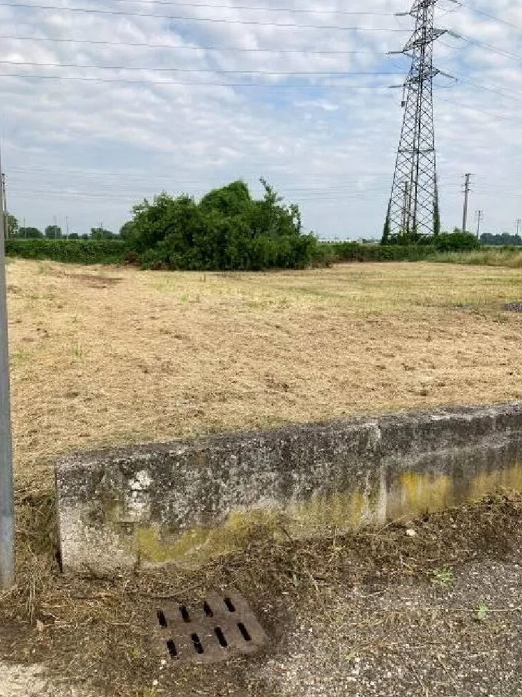 Terreno edificabile residenziale a Curtatone, via Ungaretti