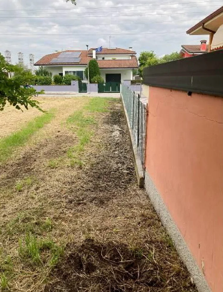 Terreno edificabile residenziale in Curtatone, via Segantini