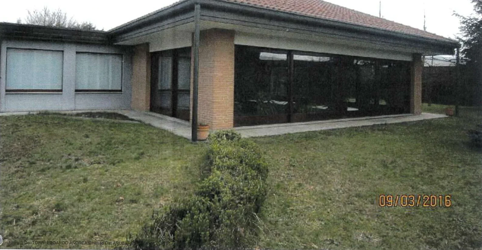 Villa singola con piscina coperta e box doppio a Olgiate Olona - 018