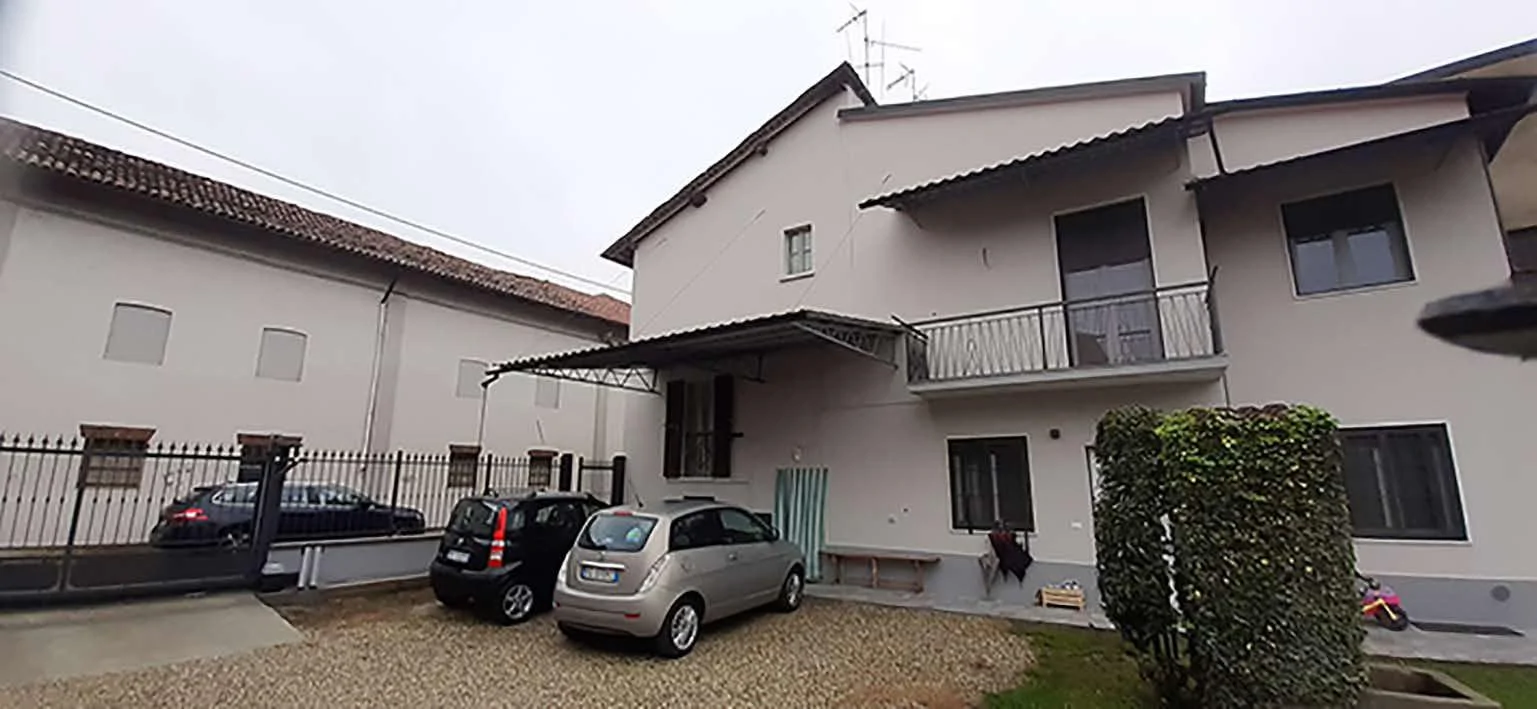 Quote di abitazione popolare e terreni a Trovo, Via XXV Aprile 13