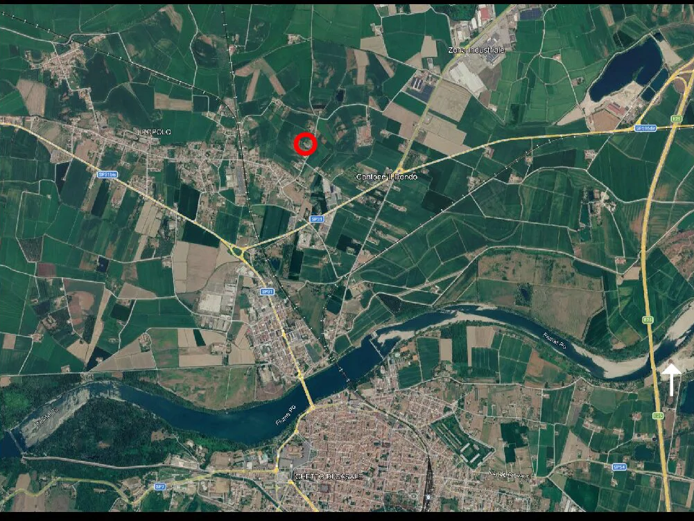 Edificio residenziale con terreno a Casale Monferrato