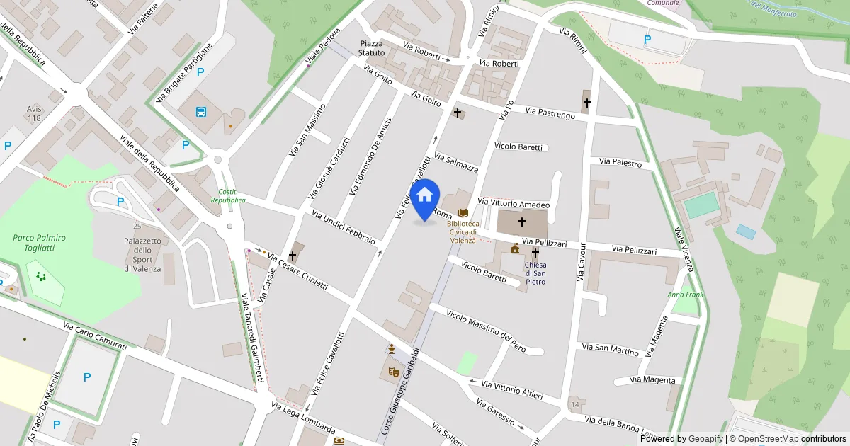 Negozio libero in Via Roma 11, Valenza