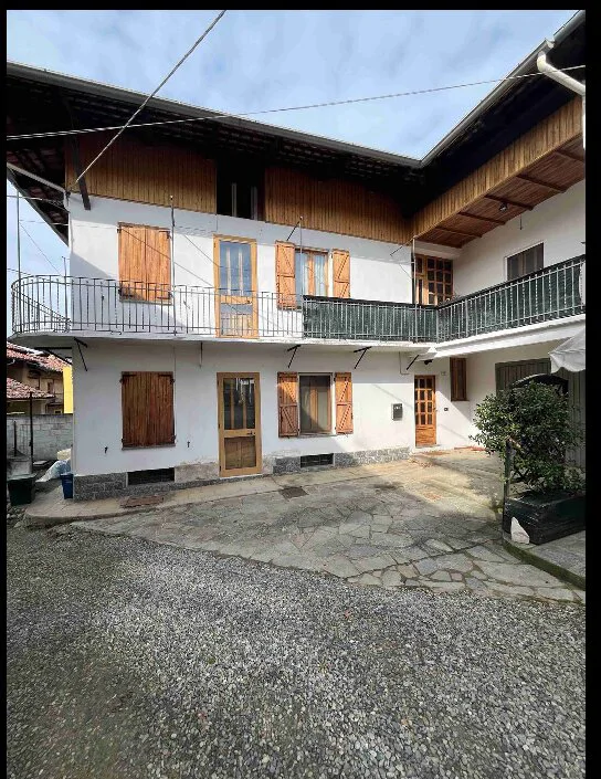 Fabbricato di civile abitazione a Mongrando, Via Ceresane 26