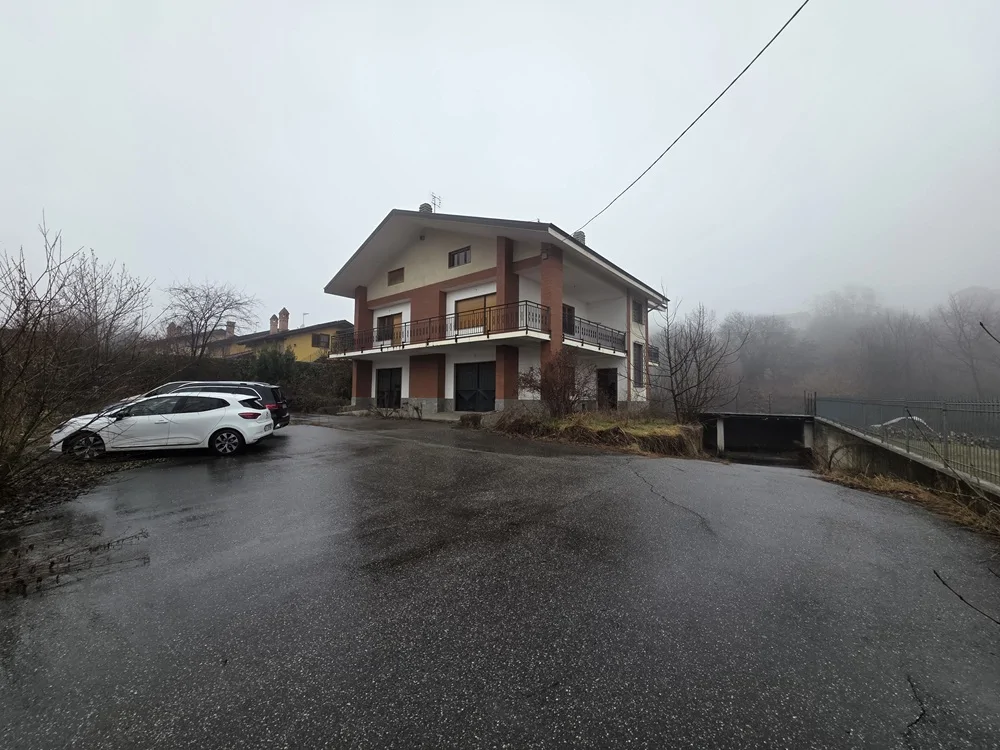 Lotto all'asta a Giaveno