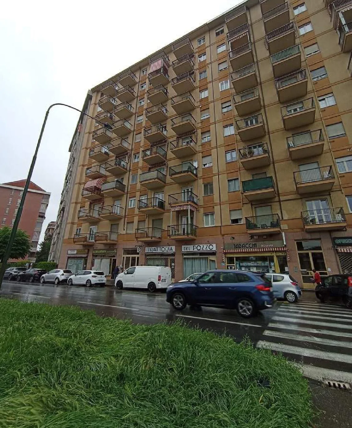 Appartamento con cantina a Torino, Via De Sanctis 107