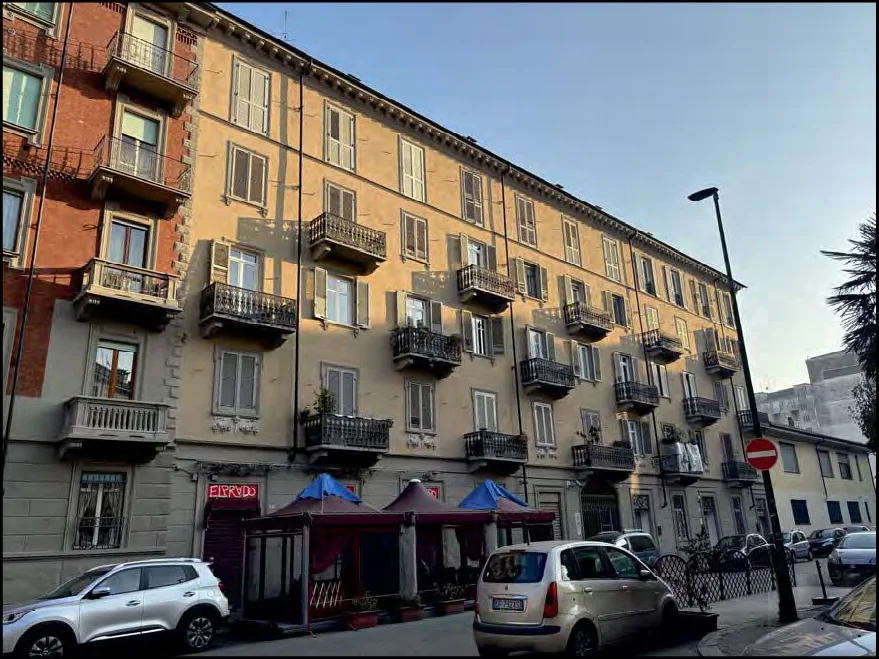 Appartamento con cantina in Torino, Via San Paolo 5