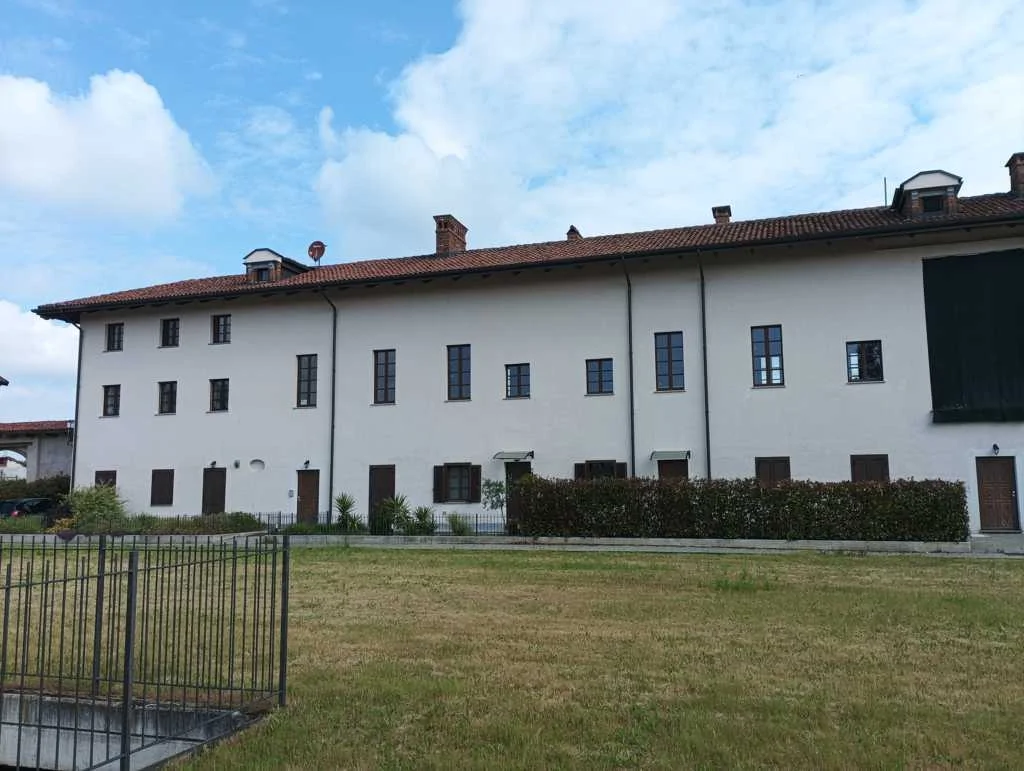 Ufficio e cantina in complesso La Generala 2, Vinovo