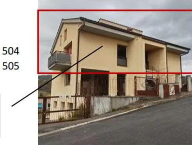 Locale deposito al piano seminterrato in Pelago