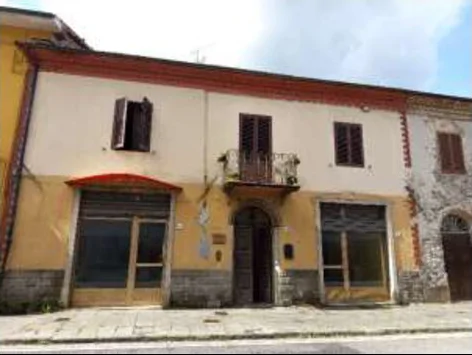 Appartamento su tre piani a Calavorno, Coreglia Antelminelli