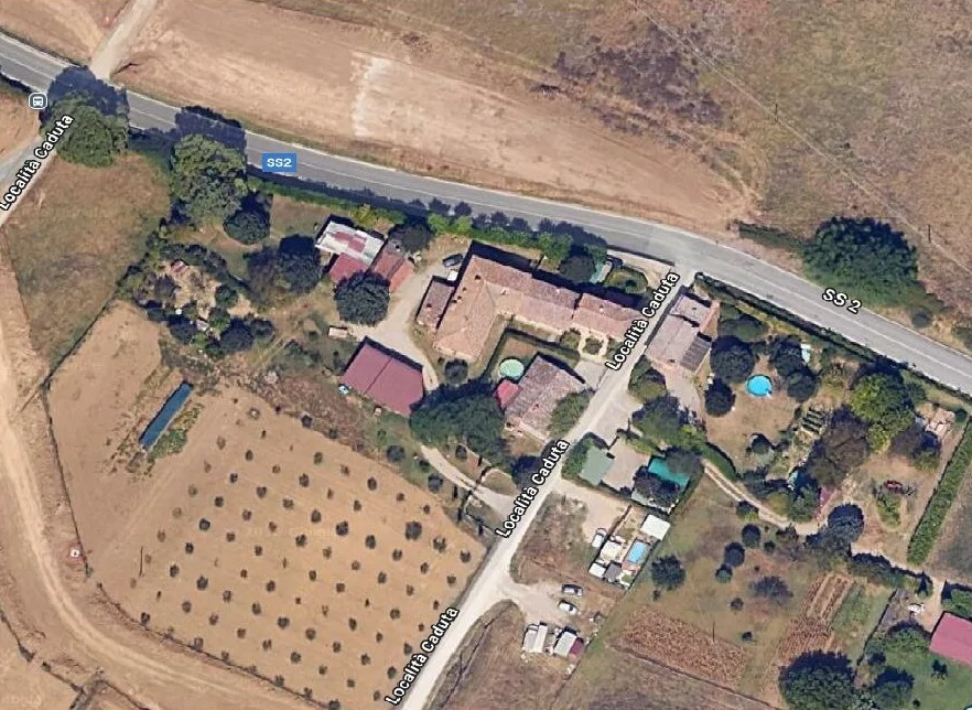 Abitazione al piano terra con resedi in Poggibonsi, località La Caduta
