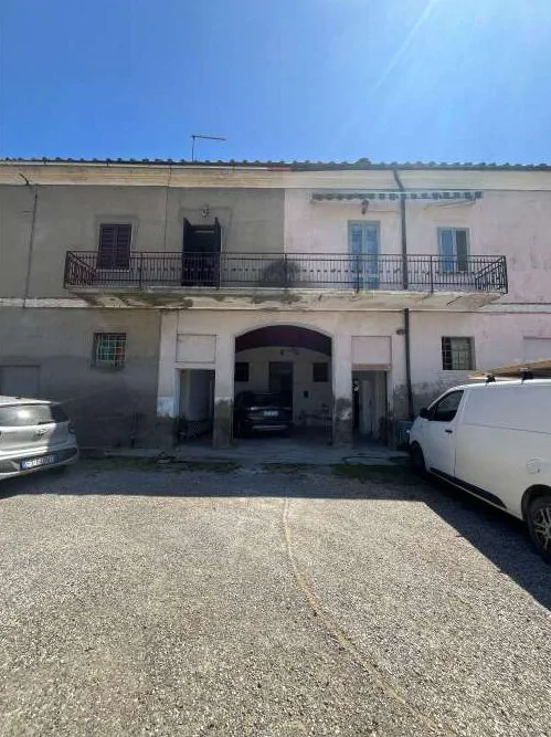 Abitazione di tipo economico con resedi esclusivi a Montepulciano