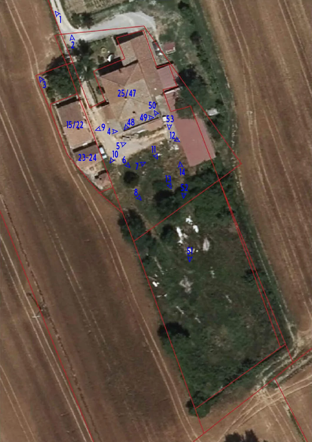 Compendio residenziale e agricolo in Montepulciano, frazione Abbadia