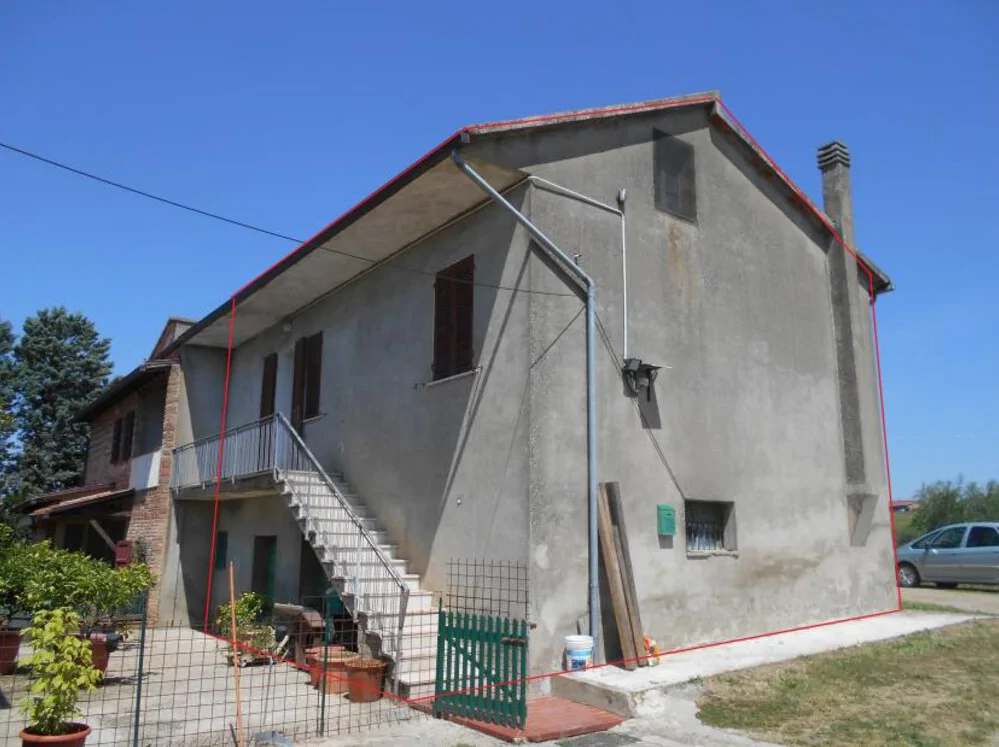 Abitazione, tettoia agricola e terreno a Marciano della Chiana