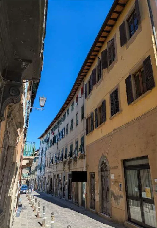 Appartamento al piano secondo in centro storico a Castelfiorentino