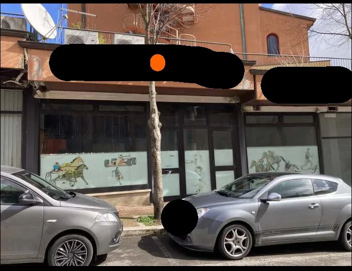 Negozio commerciale su due livelli in Chianciano Terme